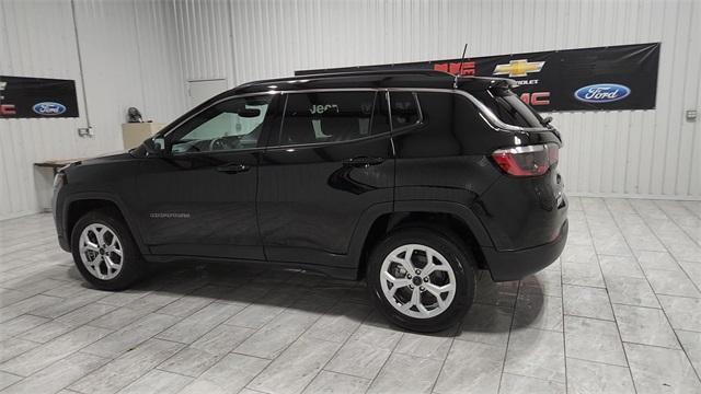 new 2025 Jeep Compass car, priced at $26,538