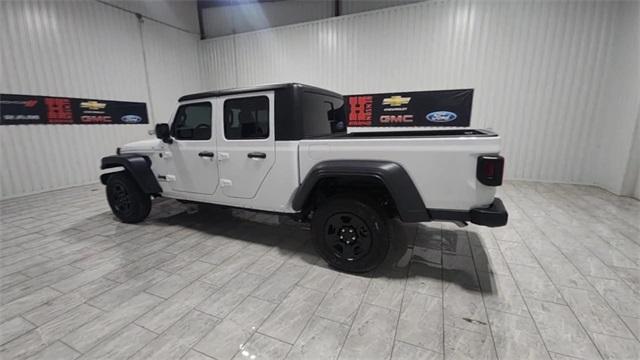 used 2024 Jeep Gladiator car, priced at $41,699