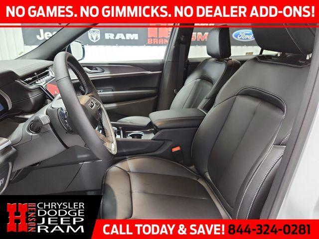 new 2025 Jeep Grand Cherokee L car, priced at $39,811