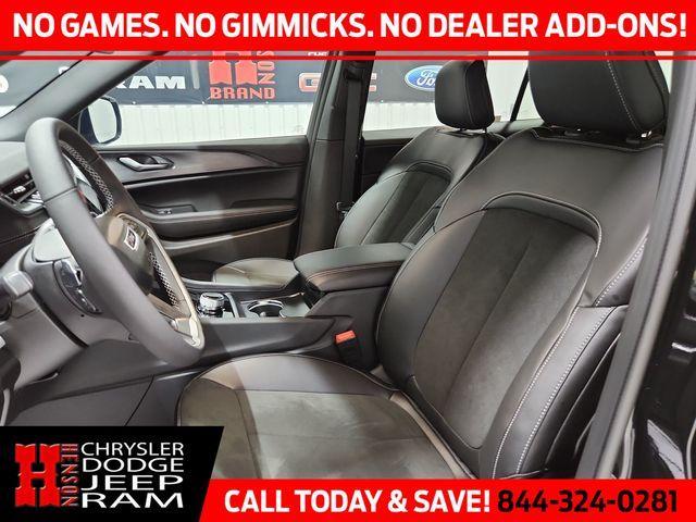 new 2025 Jeep Grand Cherokee L car, priced at $37,657