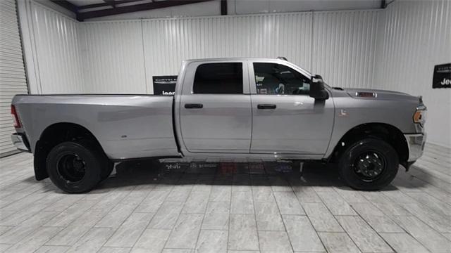 new 2024 Ram 3500 car, priced at $62,691