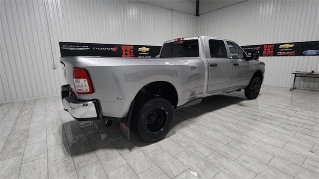 new 2024 Ram 3500 car, priced at $62,691