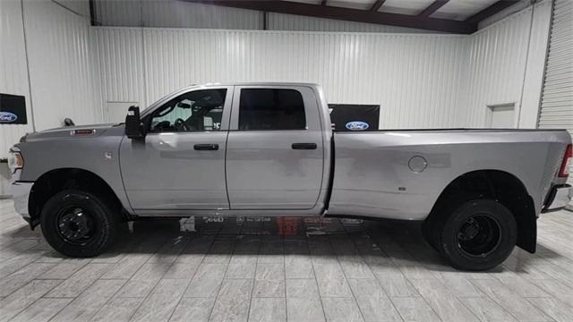 new 2024 Ram 3500 car, priced at $62,691