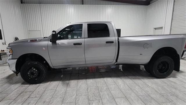 new 2024 Ram 3500 car, priced at $62,691