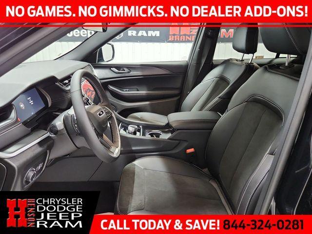 new 2025 Jeep Grand Cherokee car, priced at $40,703