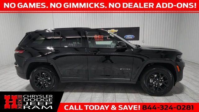 new 2025 Jeep Grand Cherokee car, priced at $40,703