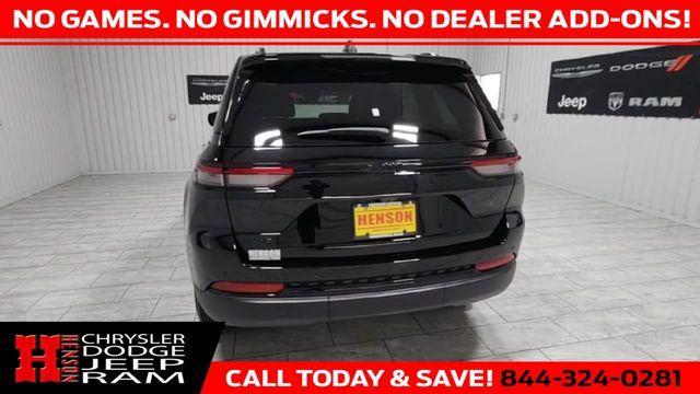 new 2025 Jeep Grand Cherokee car, priced at $40,703