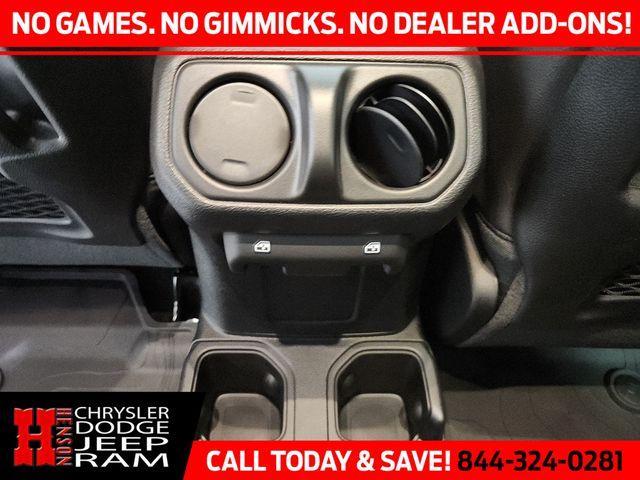 new 2025 Jeep Gladiator car, priced at $45,205