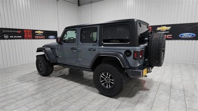 new 2025 Jeep Wrangler car, priced at $46,924