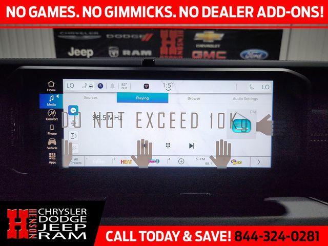 new 2025 Jeep Gladiator car, priced at $43,970