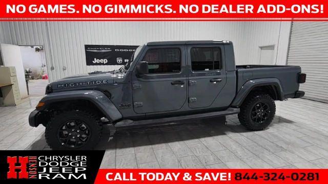 new 2025 Jeep Gladiator car, priced at $43,970