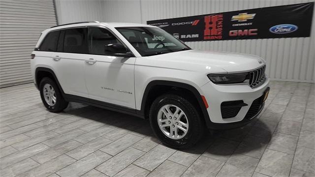 used 2023 Jeep Grand Cherokee car, priced at $28,459