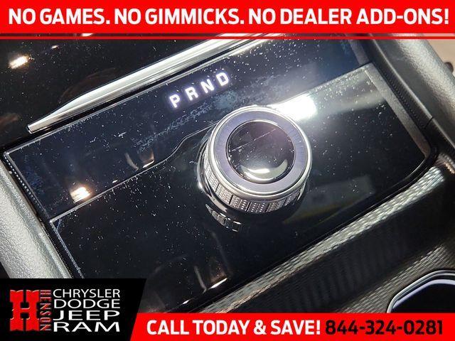 new 2025 Jeep Grand Cherokee car, priced at $38,557