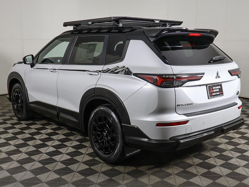 new 2025 Mitsubishi Outlander car, priced at $44,260