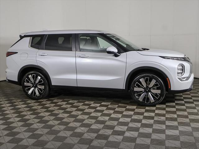new 2025 Mitsubishi Outlander car, priced at $41,810