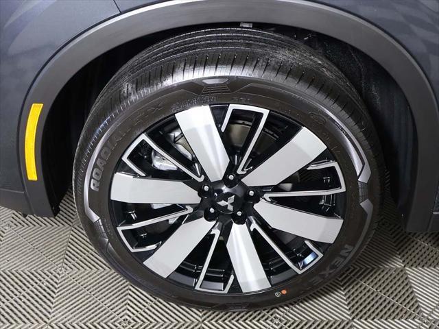 new 2025 Mitsubishi Outlander car, priced at $36,135