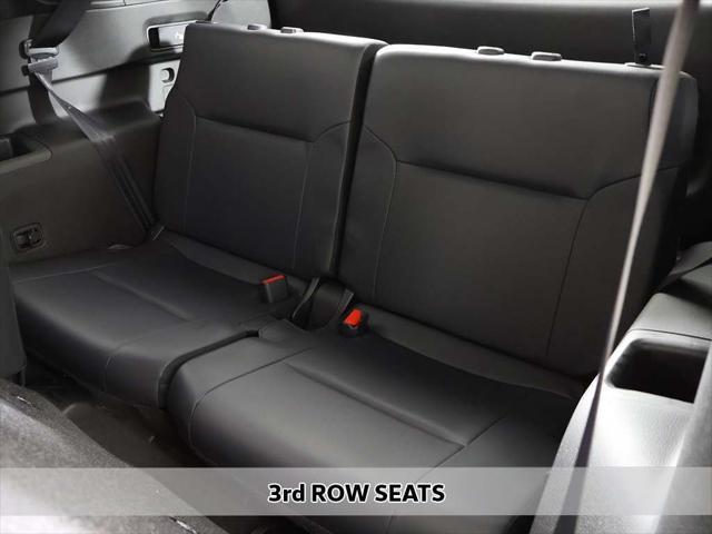 new 2025 Mitsubishi Outlander car, priced at $36,135