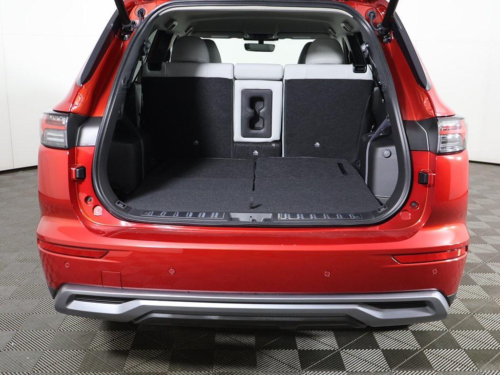 new 2025 Mitsubishi Outlander car, priced at $38,560