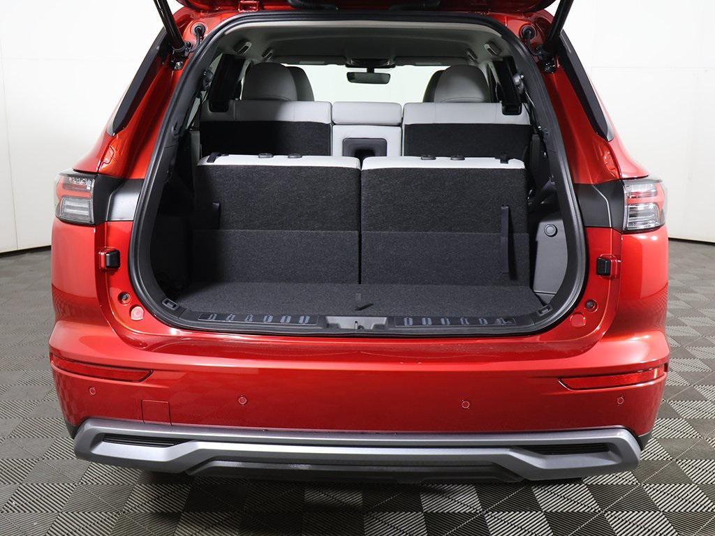 new 2025 Mitsubishi Outlander car, priced at $38,560