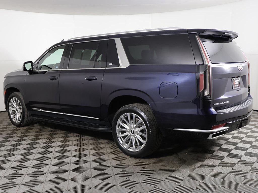used 2022 Cadillac Escalade ESV car, priced at $57,579