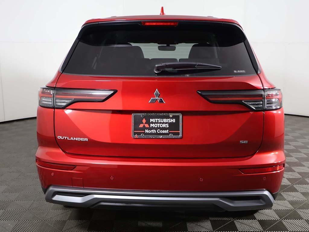 new 2025 Mitsubishi Outlander car, priced at $38,555