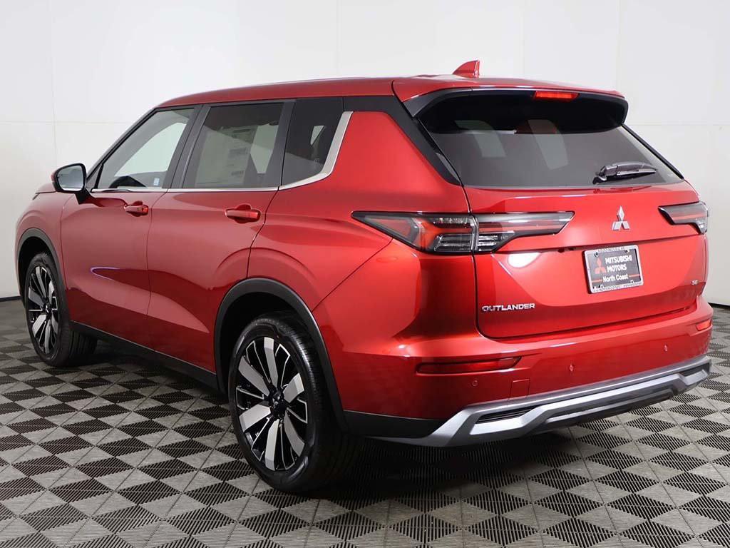 new 2025 Mitsubishi Outlander car, priced at $38,555