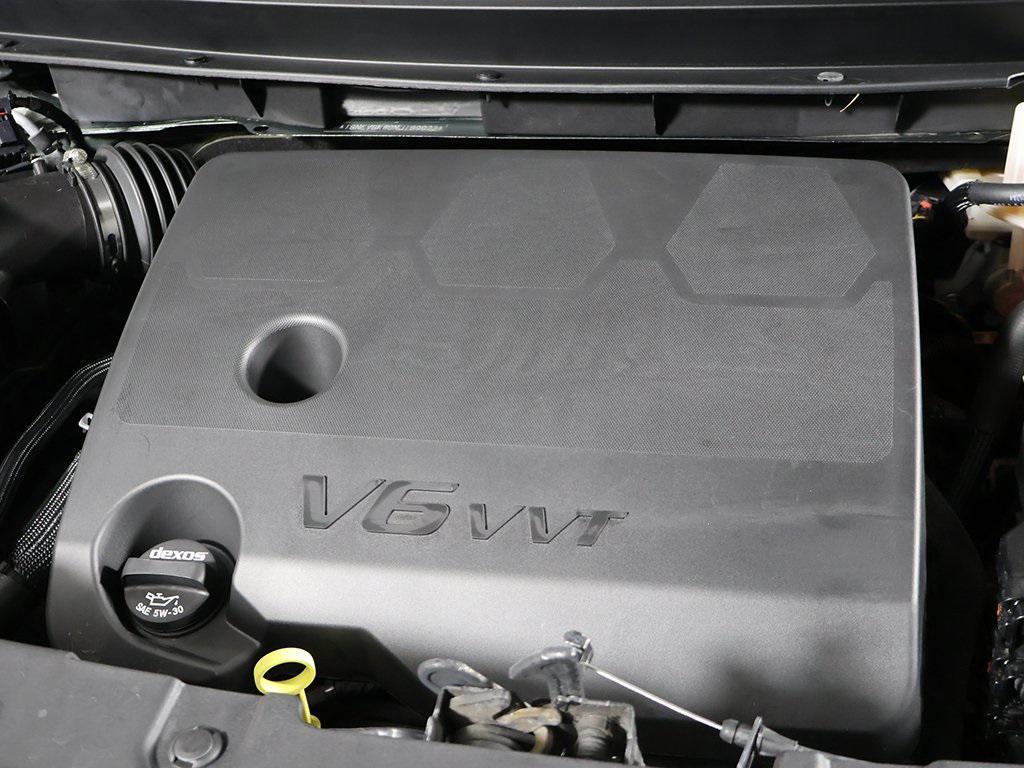 used 2022 Chevrolet Traverse car, priced at $20,999