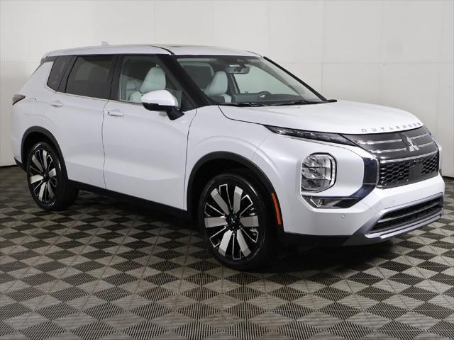 new 2025 Mitsubishi Outlander car, priced at $40,375