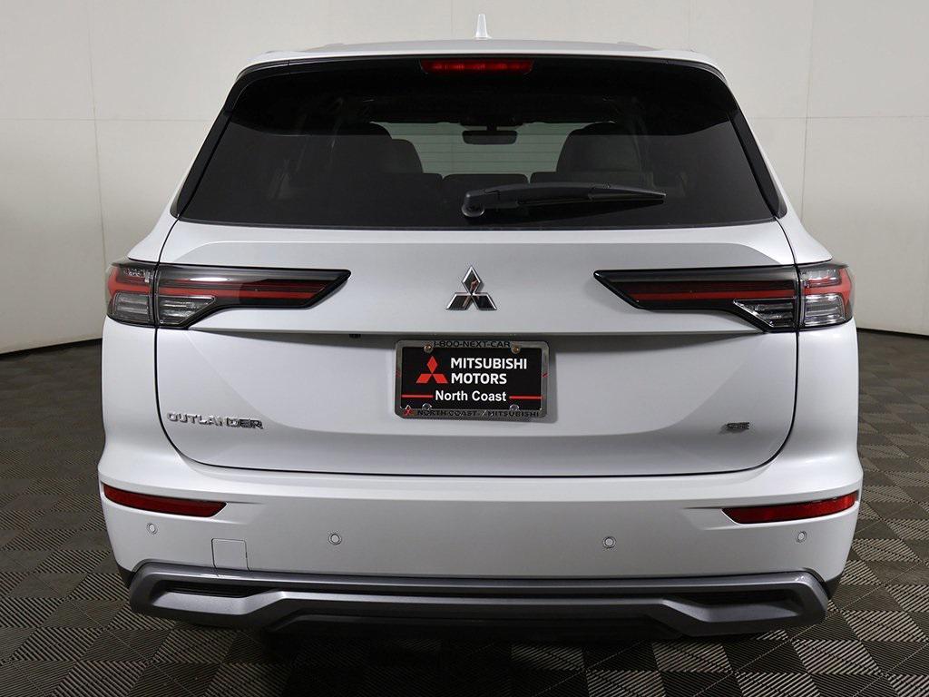 new 2025 Mitsubishi Outlander car, priced at $40,375