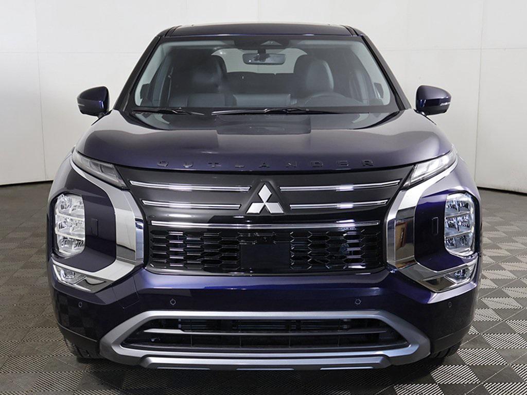 new 2025 Mitsubishi Outlander car, priced at $41,215