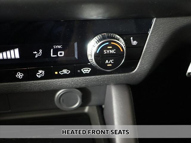 new 2025 Mitsubishi Outlander car, priced at $34,875