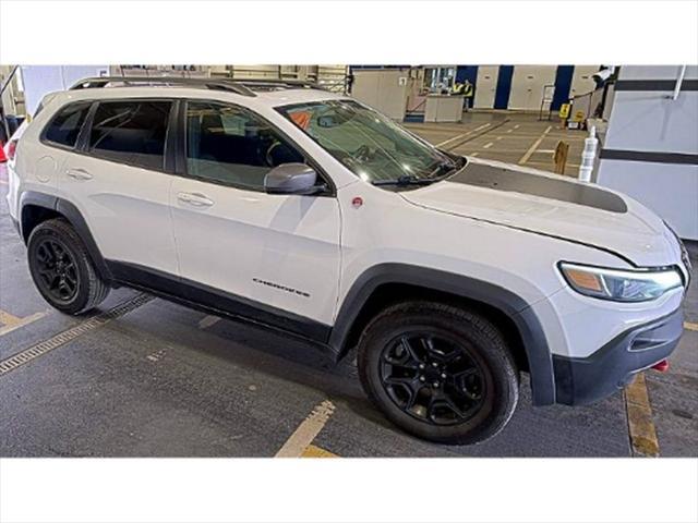 used 2019 Jeep Cherokee car, priced at $16,199