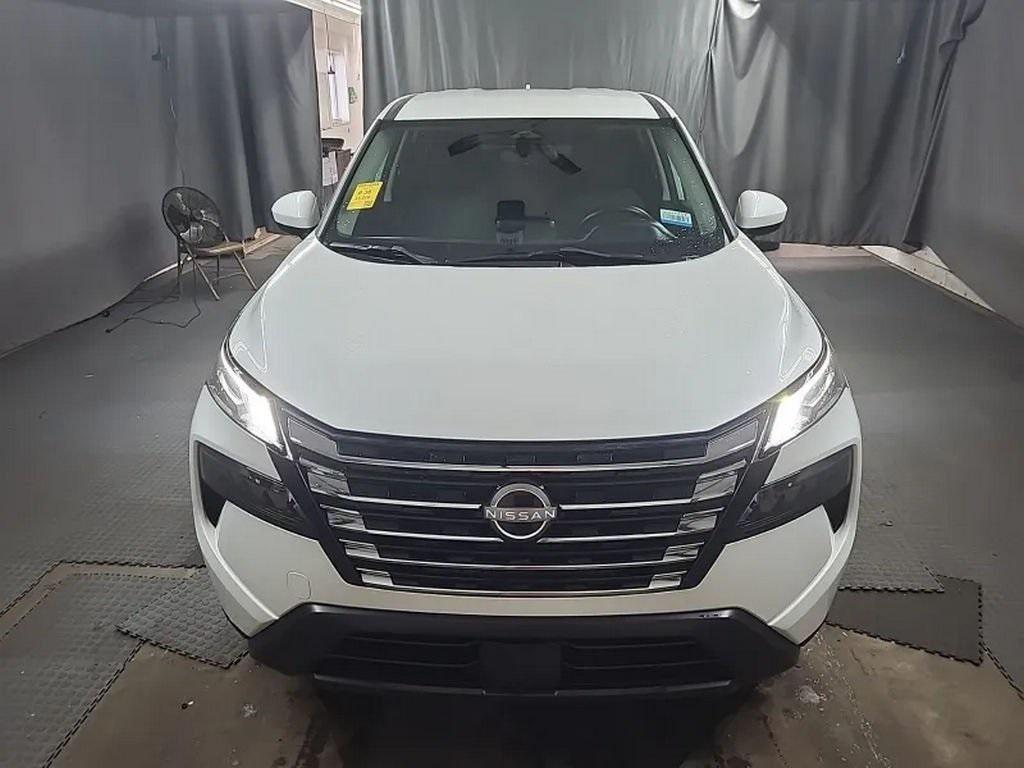 used 2024 Nissan Rogue car, priced at $19,999