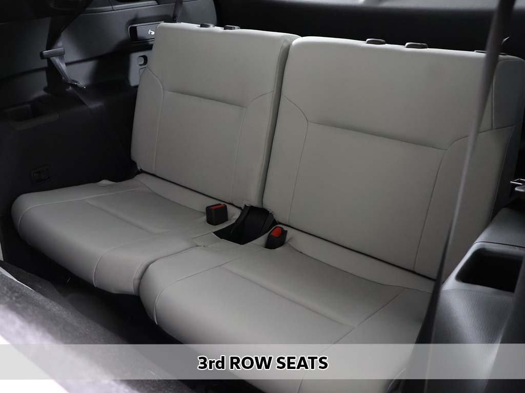 new 2025 Mitsubishi Outlander car, priced at $37,175