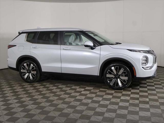 new 2025 Mitsubishi Outlander car, priced at $37,175