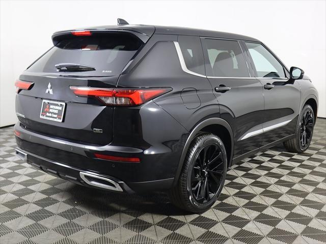 new 2024 Mitsubishi Outlander car, priced at $38,135