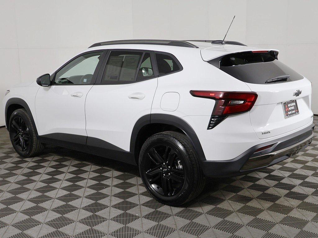 used 2025 Chevrolet Trax car, priced at $22,829