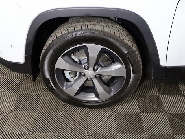 used 2021 Jeep Cherokee car, priced at $22,599