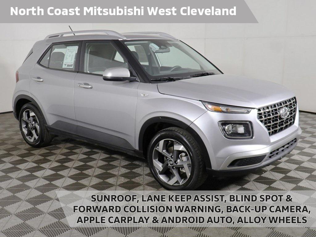 used 2025 Hyundai Venue car, priced at $18,269