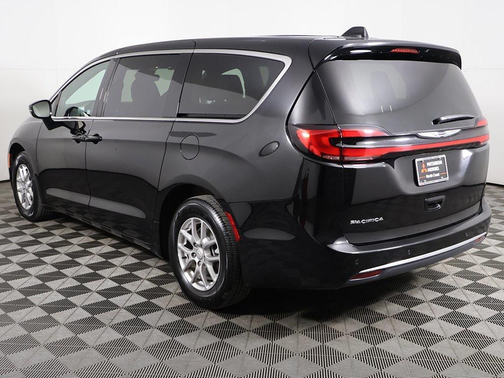 used 2025 Chrysler Pacifica car, priced at $31,490