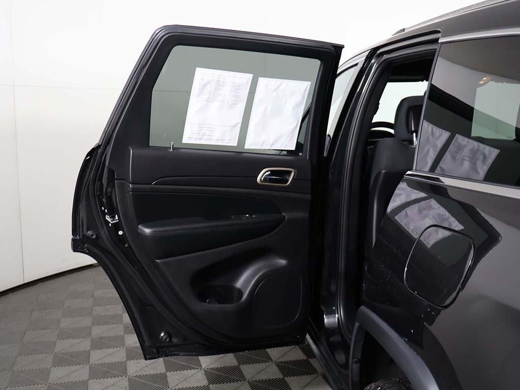 used 2015 Jeep Grand Cherokee car, priced at $11,799