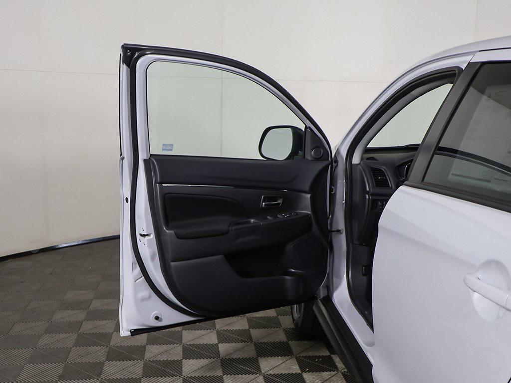 new 2025 Mitsubishi Outlander Sport car, priced at $29,315