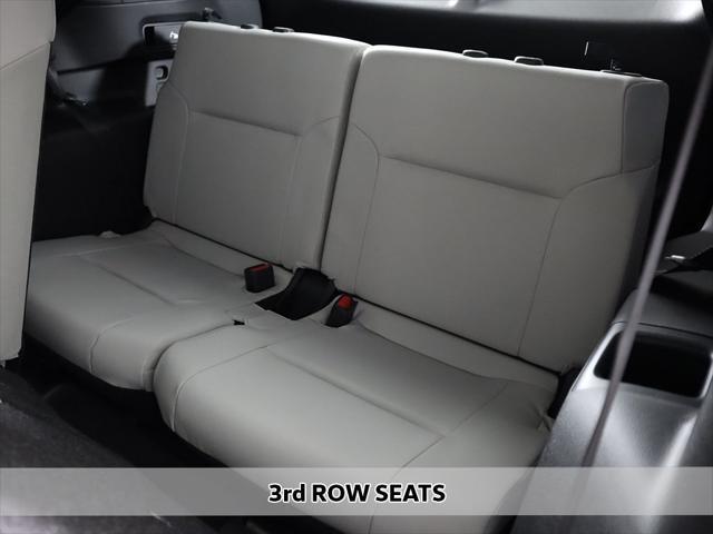 new 2025 Mitsubishi Outlander car, priced at $45,155