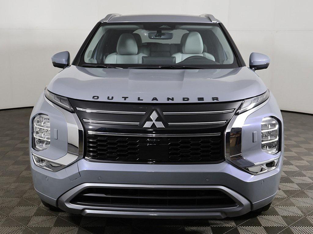 new 2025 Mitsubishi Outlander car, priced at $43,550