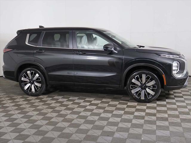new 2025 Mitsubishi Outlander car, priced at $39,690