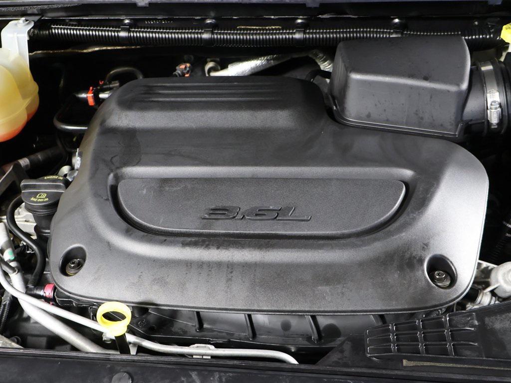 used 2022 Chrysler Pacifica car, priced at $21,159