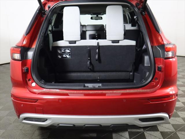 new 2025 Mitsubishi Outlander PHEV car, priced at $50,015