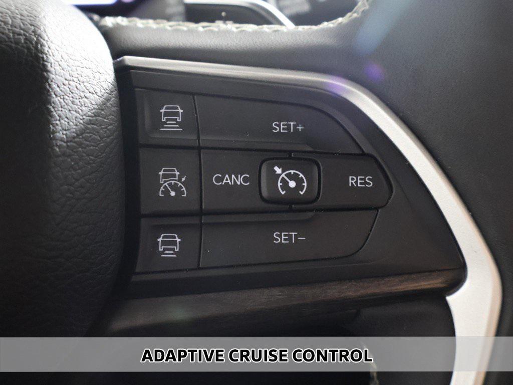 used 2023 Jeep Grand Cherokee car, priced at $28,429
