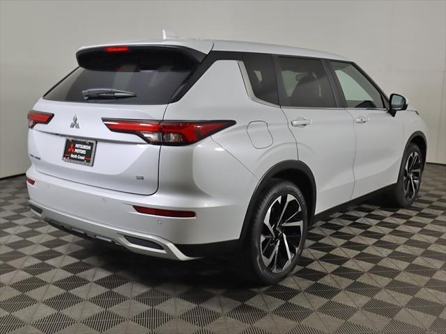 new 2024 Mitsubishi Outlander car, priced at $36,595