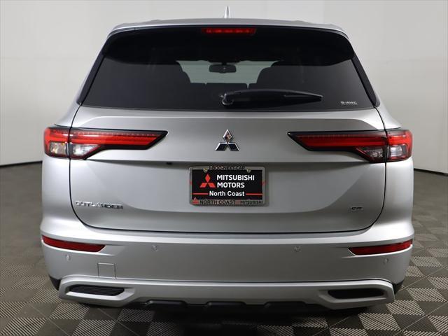 new 2024 Mitsubishi Outlander car, priced at $38,025